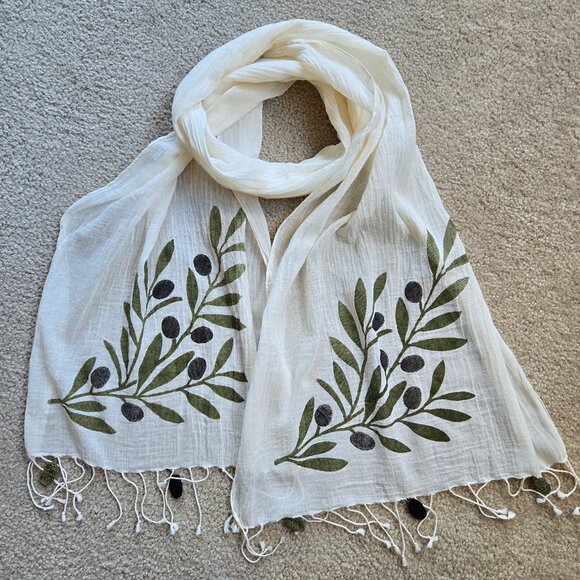 Accessories - Cotton Scarf with Crochet Olives Leaf Branch Peace